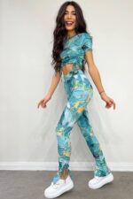 Compleu Dama format din pantalon evazat si bluza scurta cu snururi Halena Maro cu negru - imagine 2