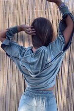 Compleu din catifea moale format din bluza si pantalon cu fermoare Hermosa Gri - imagine 2