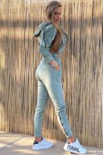 Compleu din catifea moale format din bluza si pantalon cu fermoare Hermosa Gri - imagine 6