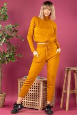 Compleu Tricotat format din pantalon si bluza scurta Ruxandra Mustar
