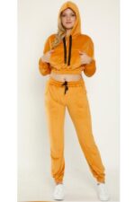 Trening din catifea moale format din bluza cu fermoar partial si pantalon Ivana Mustar - imagine 2