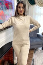 Compleu Tricotat format din pantalon si bluza cu imprimeu 3D Vogue Adelinda Bej - imagine 2