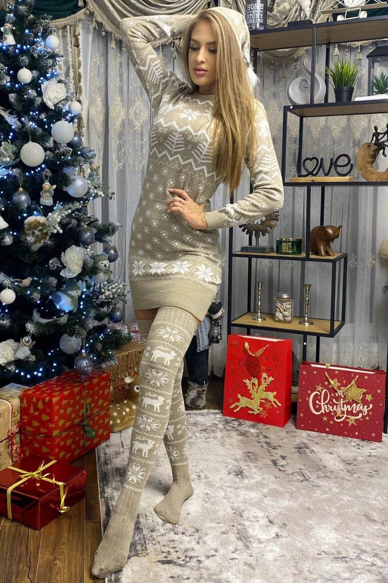 gabriela-crem-2-1 Compleu Tricotat format din Rochie jambiere si fes cu imprimeu de Craciun Gabriela Crem - imagine 1