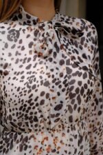 Rochie scurta clos vaporoasa Margareta Crem cu buline negre - imagine 5