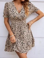 Rochie Scurta Daro Crem cu buline Negre - imagine 2