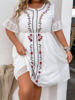 Rochie Scurta Irona Alba cu Broderie - Marimi Mari - imagine 5