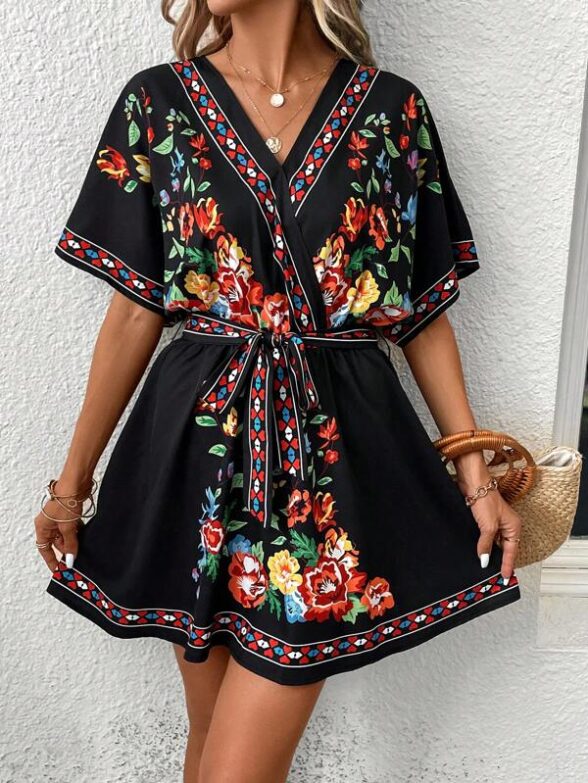 Rochie Scurta Juliana Neagra Inflorata