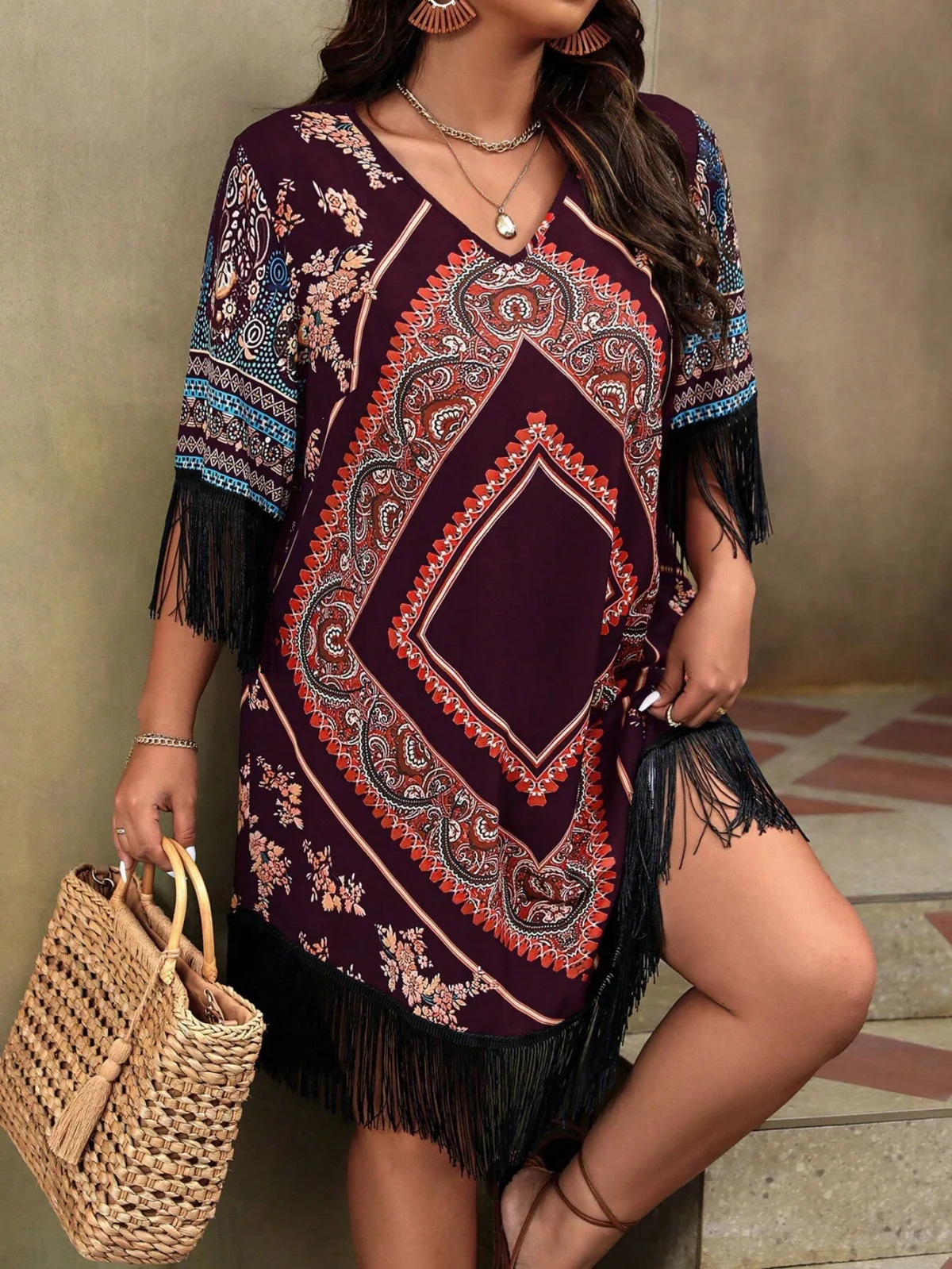 Rochie Scurta Zarine Grena cu Print Geometric -Marimi Mari