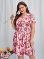 Rochie Scurta Amy Roz cu Flori - Marimi Mari - imagine 5