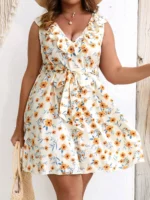 Rochie Scurta Kaylee Bej cu Flori - Marimi Mari