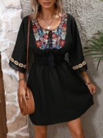 Rochie Scurta Palmer Neagra cu Broderie