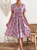 Rochie Scurta Cairi Roz cu Print Floral Bleu - imagine 4