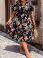 Rochie Midi Lissa Neagra cu Flori Multicolore - Marimi Mari - imagine 2