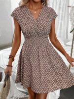 Rochie Scurta Tomas Roz cu Model Geometric