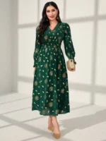 Rochie Lunga Kriste Verde cu Model Auriu cu Flori