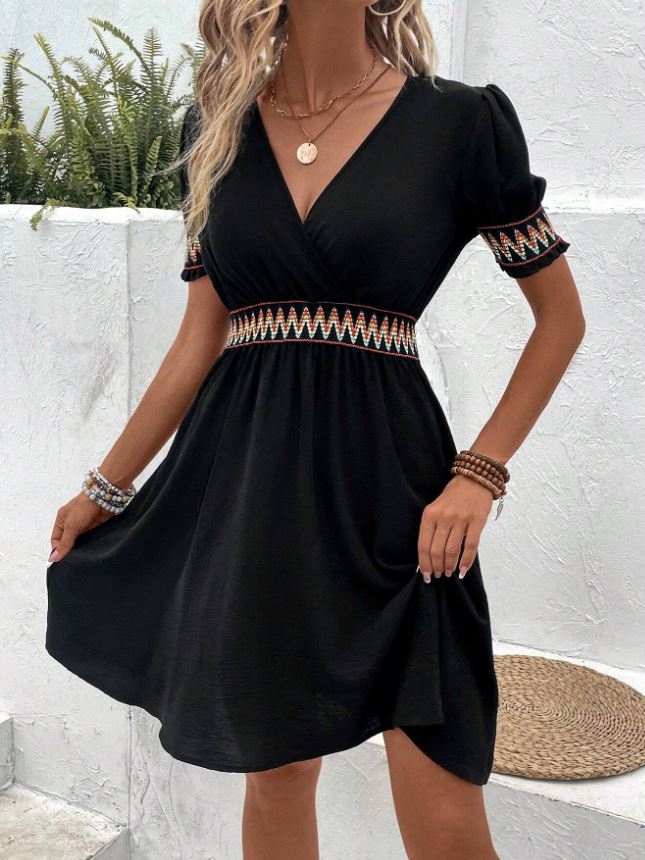 975 Rochie Scurta Elisive Neagra - imagine 1