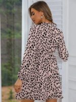 Rochie Scurta Kristabel Roz cu Model Negru - imagine 2
