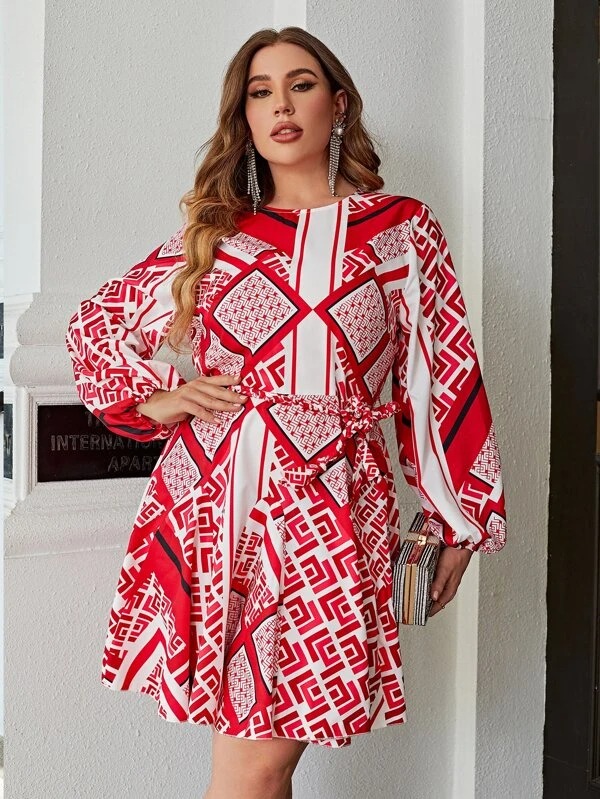 1141 Rochie Scurta Kaisy Alba cu Model Geometric Rosu - Marimi Mari - imagine 1