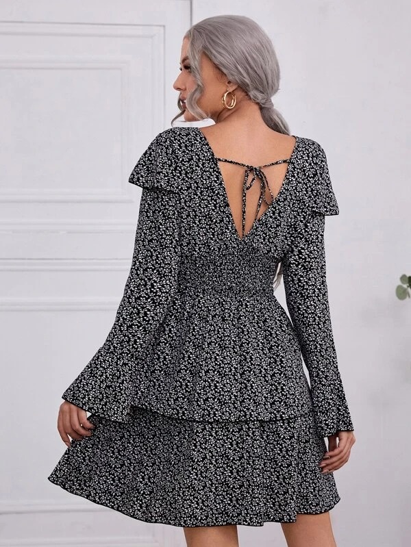 1212 Rochie Scurta Neagra cu Flori Albe - imagine 1
