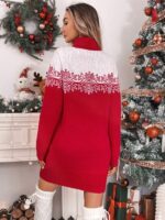 Rochie Scurta Tricotata Mesada Rosie cu Imprimeu de Craciun - imagine 2