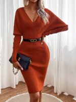Rochie Scurta Tricotata Sandor Maro Cu Decolteu