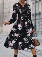 Rochie Midi Embla Neagra Cu Model Floral Si Broderie