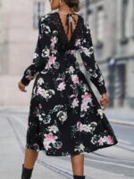 Rochie Midi Embla Neagra Cu Model Floral Si Broderie - imagine 2