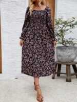 Rochie Midi Fortuna Bleumarin Cu Model Floral Si Maneci Bufante