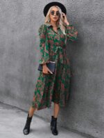 Rochie Midi Roland Verde Cu Model Floral Roz Si Cordon