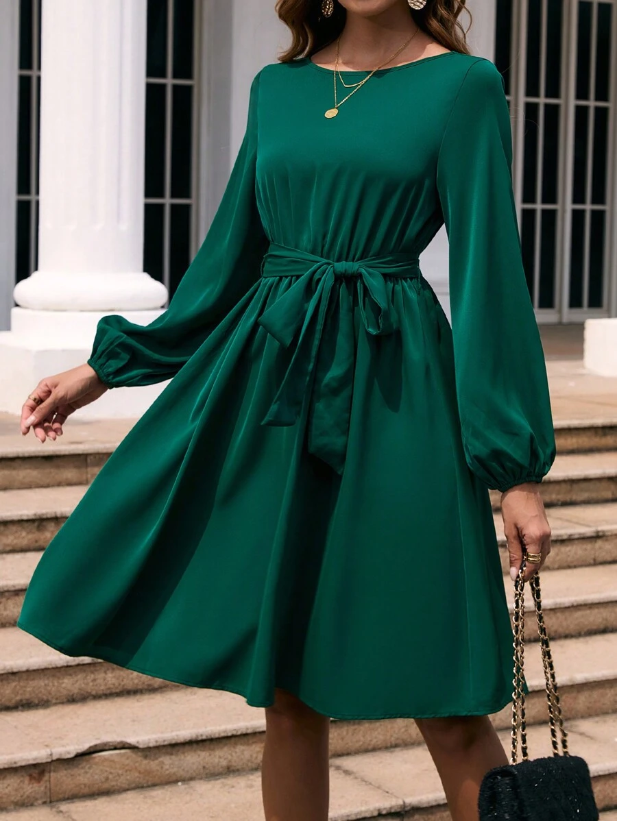 159 Rochie Scurta Amedeea Verde cu Maneci Bufante - imagine 1