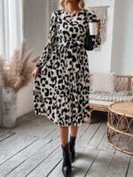 Rochie Midi Edyta Alba Cu Imprimeu Negru Si Cordon - imagine 5