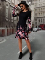 Rochie Scurta Bremita Neagra Cu Model Floral - imagine 5
