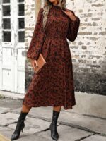Rochie Midi Sheyla Maro Cu Model Floral Negru Si Maneci Bufante - imagine 3