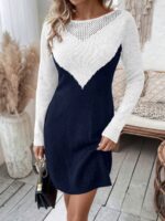 Rochie Tricotata Scurta Ruya Formata Din 2 Culori : Albastru Inchis Si Alb
