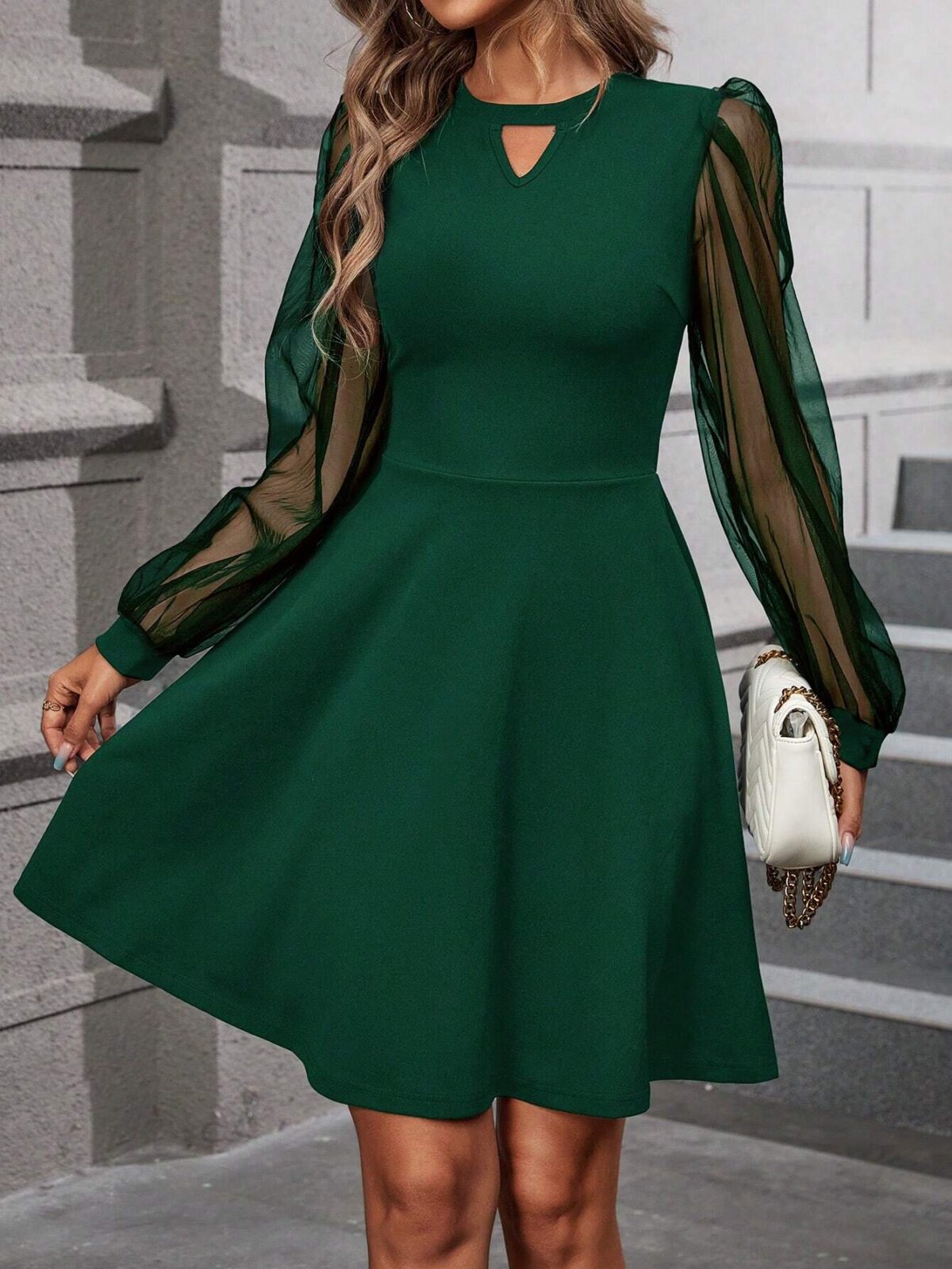 Rochie Scurta Sabira Verde Cu Maneci Bufante - imagine 4