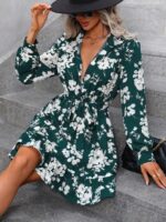 Rochie Scurta Mayra Verde Cu Model Floral Alb Si Cordon
