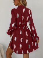 Rochie Scurta Morela Rosie Cu Pene Colorate - imagine 2