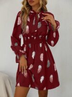 Rochie Scurta Morela Rosie Cu Pene Colorate - imagine 3