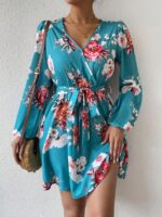 Rochie Scurta Cinzia Bleu Cu Model Floral Si Cordon - imagine 4