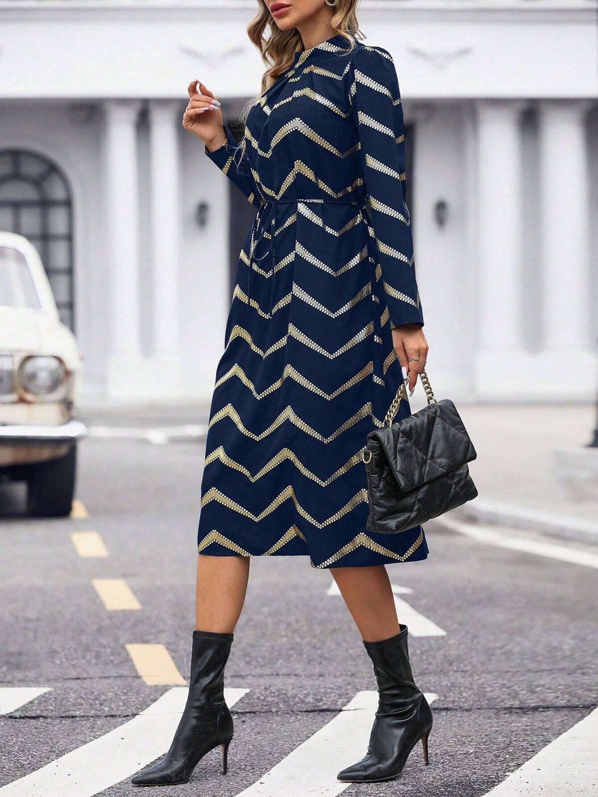 Rochie Midi Angola Albastru Inchis Cu Imprimeu Geometric Argintiu - imagine 3