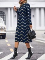 Rochie Midi Angola Albastru Inchis Cu Imprimeu Geometric Argintiu - imagine 3