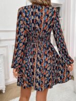 Rochie Scurta Iselin Albastra Cu Model Cu Frunze Multicolore - imagine 2