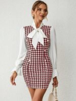 Rochie Scurta Morana Alba Cu Imprimeu Geometric Grena Si Funda - imagine 3