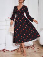 Rochie Midi Sena Neagra Cu Inimioare Rosii