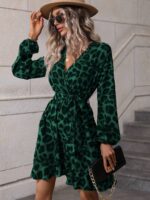 Rochie Scurta Klarisa Verde Cu Imprimeu Leopard Negru Si Cordon
