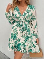 Rochie Scurta Zinavi Alba Cu Model Floral Verde Si Cordon - imagine 3