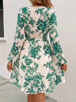 Rochie Scurta Zinavi Alba Cu Model Floral Verde Si Cordon - imagine 2
