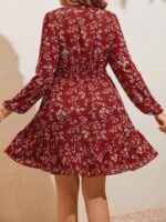 Rochie Scurta Malma Rosie Cu Model Floral Alb - Marimi Mari - imagine 2