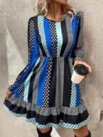 Rochie Scurta Nervisa Albastra Cu Imprimeu Geometric Multicolor - imagine 3