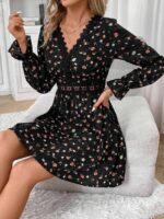 Rochie Scurta Attiny Neagra cu Flori - imagine 3